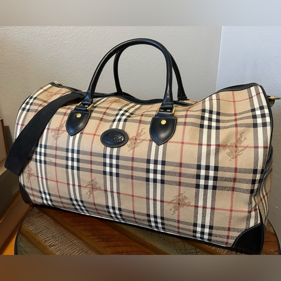 Burberrys Haymarket Check Travel Bag W Strap EUC! - Picture 6 of 16